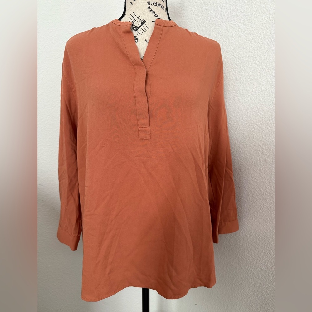 Uniqlo Women's Rust Tunic Top